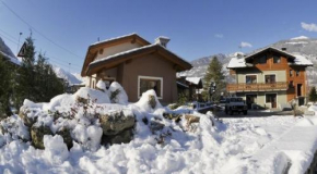 Отель Au Petit Chevrot, Аоста